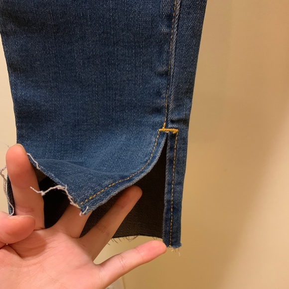 Urban Outfitters BDG Mid-rise Twig Jeans - Picture 12 of 12